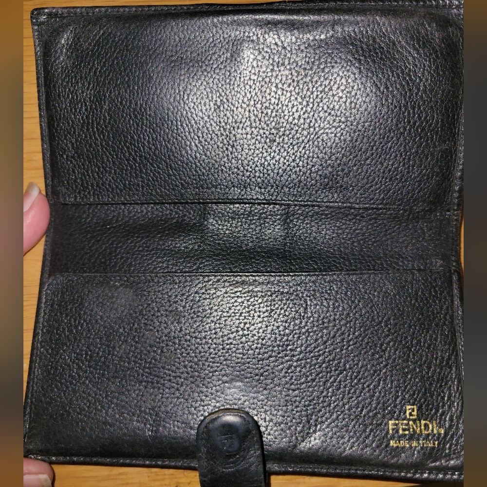π80s Rare FENDI Bag & wallet set in black - Picture 4 of 12